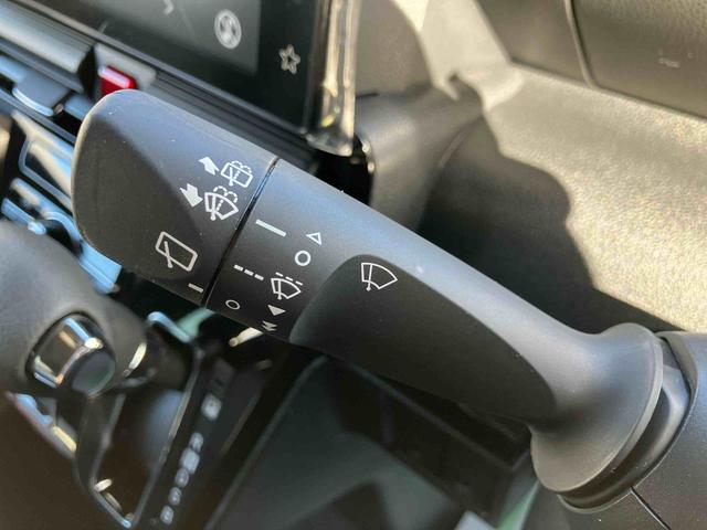 タントカスタムＸ　ワンオーナー走行距離無制限１２ヶ月保証付き　衝突軽減ブレーキ　車線逸脱防止　Ｂｌｕｅｔｏｏｔｈオーディオ　アイドリングストップ機能　禁煙　盗難警報装置　ＬＥＤ　ワンオーナー　キーレスエントリー　前席シートヒーター（大分県）の中古車