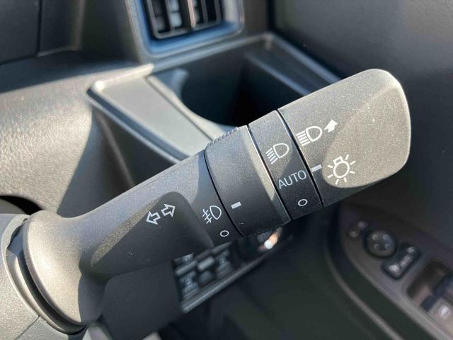 タントカスタムＸ　ワンオーナー走行距離無制限１２ヶ月保証付き　衝突軽減ブレーキ　車線逸脱防止　アイドリングストップ機能　Ｂカメラ　禁煙　盗難警報装置　ＬＥＤ　ワンオーナー　キーレスエントリー　前席シートヒーター　オートＬＥＤ（大分県）の中古車