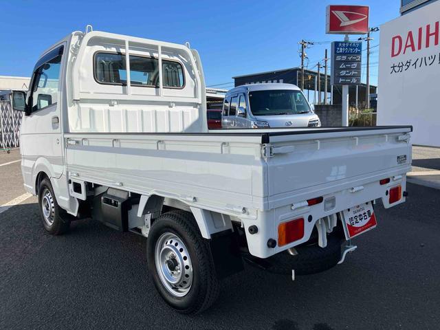 キャリイトラックＫＣエアコン・パワステ走行距離無制限１２ヶ月保証付き　整備点検記録簿　禁煙　助手席エアバック　ＡＣ　運転席エアバック　パートタイム４ＷＤ　パワステ　横滑防止　ＡＢＳ　オートライト　盗難防止システム　踏み間違い防止（大分県）の中古車