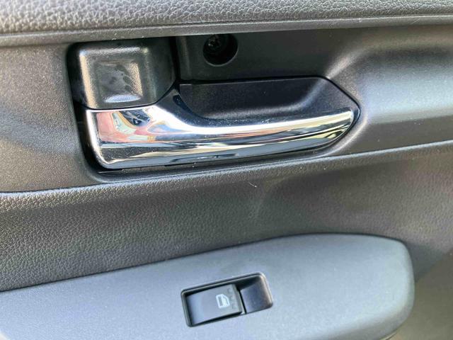 ムーヴＲＳ　ワンオーナー走行距離無制限１２ヶ月保証付き　ディスプレイオーディオ　バックカメラ　ステアリングスイッチ　オートライト　オートハイビーム　オートエアコン　アイドリングストップ車　両側スライドドア（大分県）の中古車