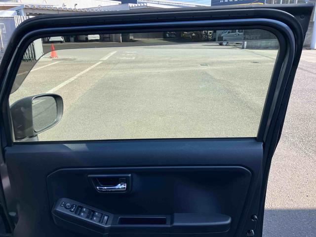 タフトＧ　ダーククロムベンチャー　ワンオーナー走行距離無制限１２ヶ月保証付き　１オ−ナ−　ＢＬＵＥＴＯＯＴＨ　アダプティブクルコン　ＵＳＢ　リアカメラ　オートマチックハイビーム　ＬＥＤライト　レーンキープアシスト　キーフリー　記録簿　アルミ（大分県）の中古車