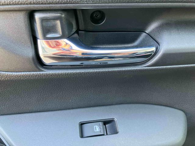 ムーヴＧ　ワンオーナー走行距離無制限１２ヶ月保証付き　ディスプレイオーディオ　バックカメラ　ステアリングスイッチ　オートライト　オートハイビーム　オートエアコン　アイドリングストップ車　両側スライドドア（大分県）の中古車