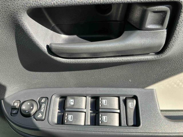 タントＸ　ワンオーナー走行距離無制限１２ヶ月保証付き　アイドリングストップ車　ブレーキサポート　スマートキーシステム　禁煙　ＬＥＤライト　キーレスキー　Ｂカメラ　車線逸脱警報　オートハイビーム　片側電動両側スライドドア（大分県）の中古車