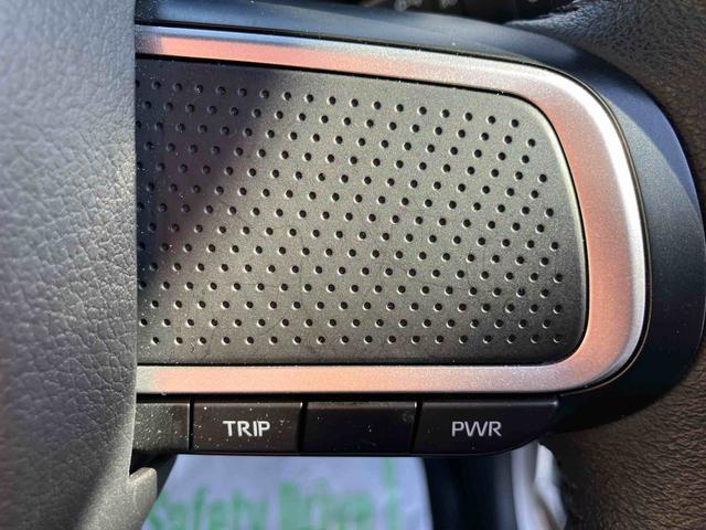 タフトＧ　ダーククロムベンチャー走行距離無制限１２ヶ月保証付き　ＢＬＵＥＴＯＯＴＨ　カーナビ　ＥＳＣ　ＵＳＢ　リアカメラ　オートマチックハイビーム　メモリナビ　ＬＥＤライト　レーンキープアシスト　ＤＶＤ　アイドリングＳ　キーフリー（大分県）の中古車