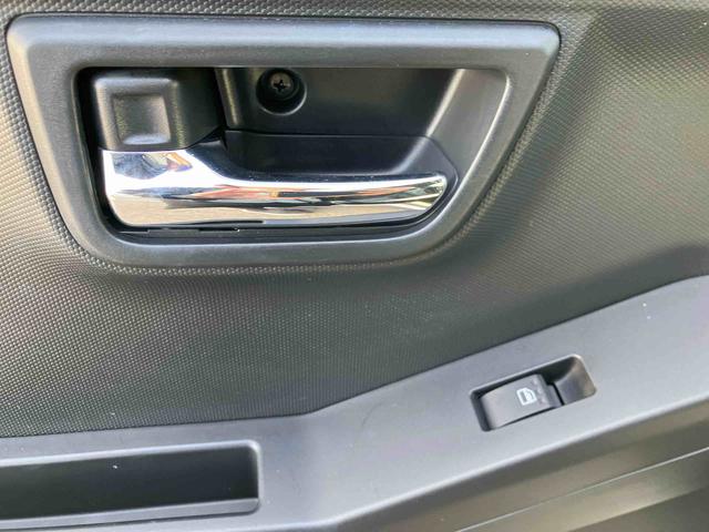 タフトＧ　ダーククロムベンチャー走行距離無制限１２ヶ月保証付き　ＢＬＵＥＴＯＯＴＨ　カーナビ　ＥＳＣ　ＵＳＢ　リアカメラ　オートマチックハイビーム　メモリナビ　ＬＥＤライト　レーンキープアシスト　ＤＶＤ　アイドリングＳ　キーフリー（大分県）の中古車