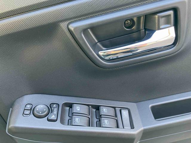 タフトＧターボ　ダーククロムベンチャー走行距離無制限１２ヶ月保証付き　車線逸脱警報装置　衝突回避支援ブレーキ　レーダークルーズ　シートヒータ　安全ボディ　ＬＥＤ　ムーンルーフ　Ａストップ　オートマチックハイビーム　ターボ車　セキュリティ（大分県）の中古車