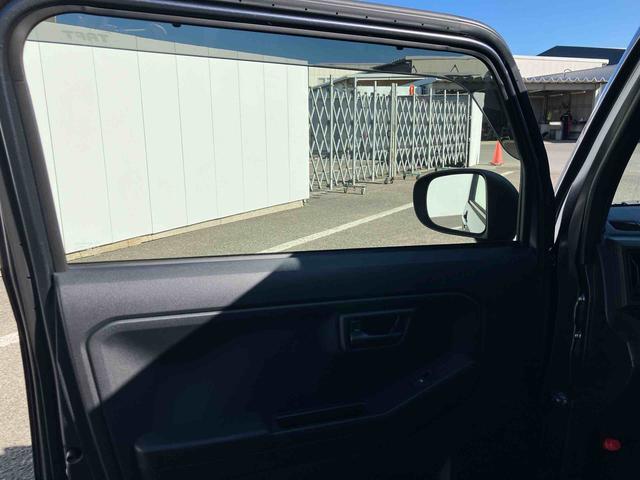 タフトＸ　ワンオーナー走行距離無制限１２ヶ月保証付き　ハイビームアシスト　安全ボディ　キーフリー　記録簿　レーンキープ　ＬＥＤヘッドライト　ガラスルーフ　スマートキ−　オートライト　ワンオーナー　アイドリング　セキュリティ（大分県）の中古車