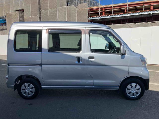 ハイゼットカーゴクルーズＳＡIII走行距離無制限１２ヶ月保証付き　両側手動スライドドア　盗難防止装置　横滑防止装置　禁煙　車線逸脱警告　エアバック　エコアイドル　オートハイビーム　ＡＢＳ　オートライト　記録簿付　助手席エアバッグ（大分県）の中古車