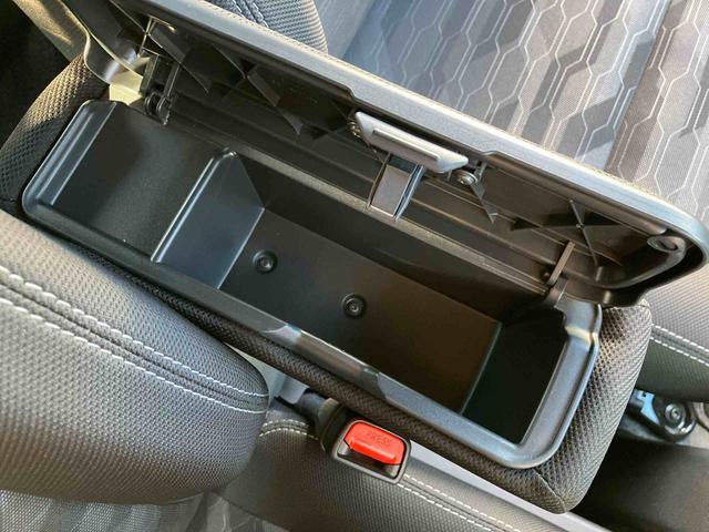 タフトＧ　クロムベンチャー　ワンオーナー走行距離無制限１２ヶ月保証付き　レーダークルーズコントロール　ｂｌｕｅｔｏｏｔｈ　衝突軽減装置　Ｓヒーター　Ｂカメラ　車線逸脱警報装置　サンル−フ　Ａ−ＳＴＯＰ　ワンオーナー　ＵＳＢ　イモビ（大分県）の中古車