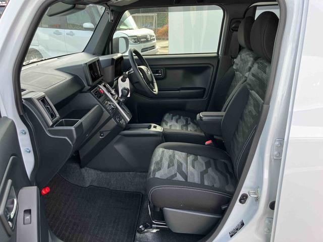 タフトＧ　クロムベンチャー　ワンオーナー走行距離無制限１２ヶ月保証付き（大分県）の中古車