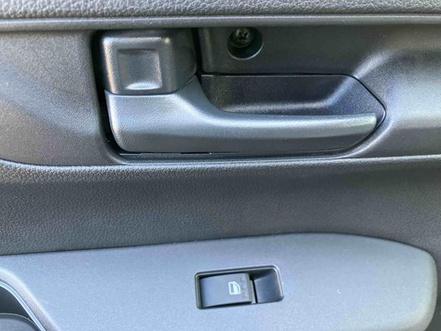 ムーヴＸ　ワンオーナー走行距離無制限１２ヶ月保証付き　ディスプレイオーディオ　バックカメラ　ステアリングスイッチ　オートライト　オートハイビーム　オートエアコン　アイドリングストップ車　両側スライドドア（大分県）の中古車