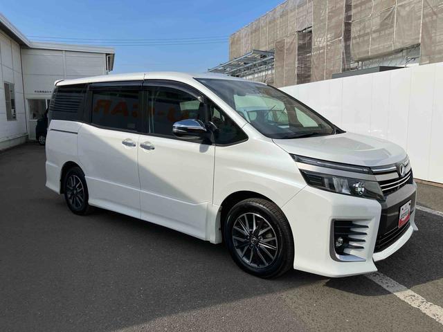 ヴォクシーＺＳ　煌II走行距離無制限１２ヶ月保証付き　スマートキー・プッシュスタート　バックガイドモニター　セキュリティアラーム　両側パワスラドア　ブルートゥース　カーナビ　１オーナー　ＵＳＢ　ハイビームアシスト　ＶＳＣ（大分県）の中古車