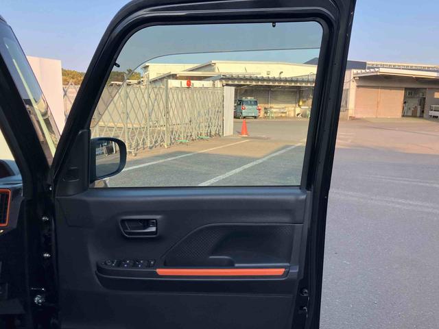 タントファンクロス　ワンオーナー走行距離無制限１２ヶ月保証付き　衝突軽減システム　両側オートドア　シートヒータ　禁煙車　ワンオーナー　オートＬＥＤ　レーンキープアシスト　Ｂカメラ　ＬＥＤヘットライト　キーレスエントリー　スマートキ−（大分県）の中古車