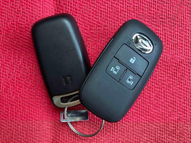 タントファンクロス　ワンオーナー走行距離無制限１２ヶ月保証付き　衝突軽減システム　両側オートドア　シートヒータ　禁煙車　ワンオーナー　オートＬＥＤ　レーンキープアシスト　Ｂカメラ　ＬＥＤヘットライト　キーレスエントリー　スマートキ−（大分県）の中古車