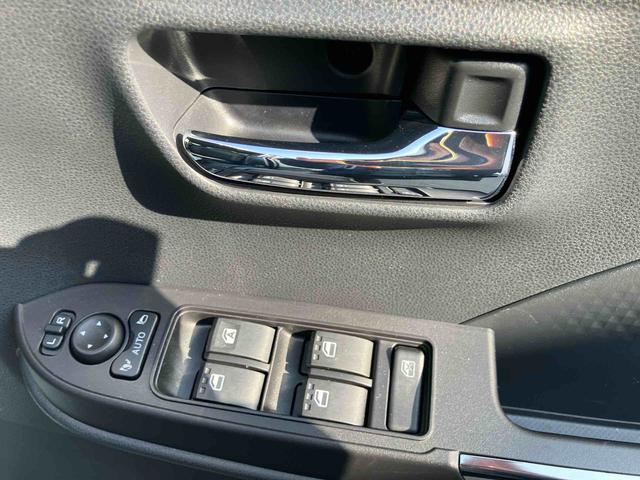 タントカスタムＸ　ワンオーナー走行距離無制限１２ヶ月保証付き　衝突軽減ブレーキ　車線逸脱防止　アイドリングストップ機能　Ｂカメラ　禁煙　盗難警報装置　ＬＥＤ　ワンオーナー　キーレスエントリー　前席シートヒーター　オートＬＥＤ（大分県）の中古車