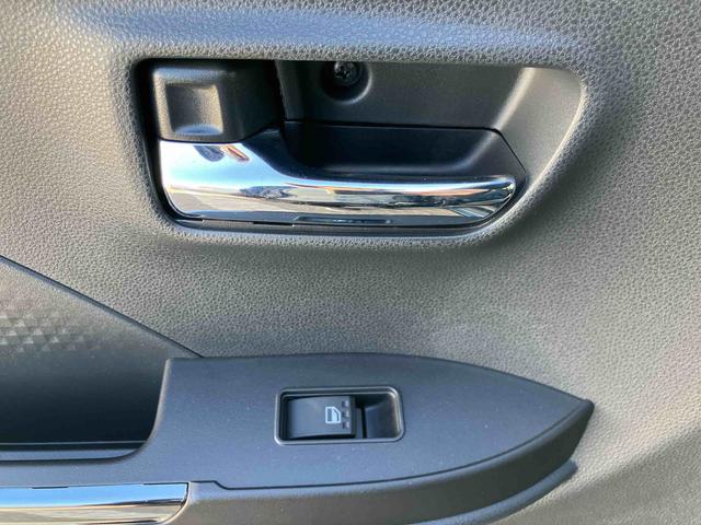 タントカスタムＸ　ワンオーナー走行距離無制限１２ヶ月保証付き　衝突軽減ブレーキ　車線逸脱防止　アイドリングストップ機能　Ｂカメラ　禁煙　盗難警報装置　ＬＥＤ　ワンオーナー　キーレスエントリー　前席シートヒーター　オートＬＥＤ（大分県）の中古車