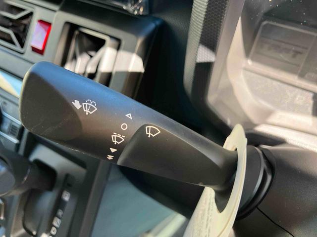 タフトＸ　ワンオーナー走行距離無制限１２ヶ月保証付き　ハイビームアシスト　安全ボディ　キーフリー　記録簿　レーンキープ　ＬＥＤヘッドライト　ガラスルーフ　スマートキ−　オートライト　ワンオーナー　セキュリティ　衝突軽減Ｂ（大分県）の中古車