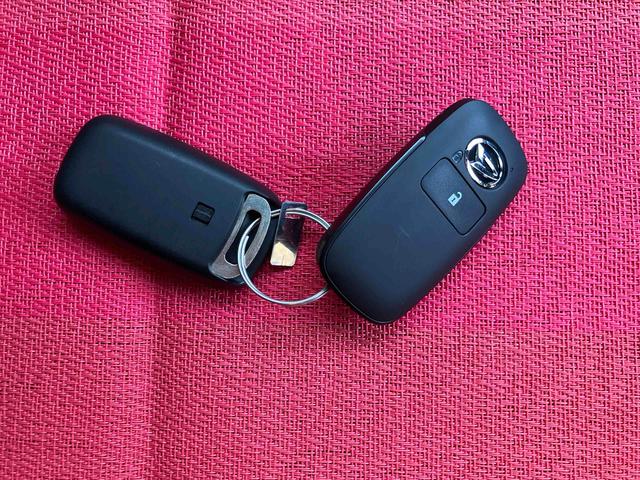 タフトＸ　ワンオーナー走行距離無制限１２ヶ月保証付き　ハイビームアシスト　安全ボディ　キーフリー　記録簿　レーンキープ　ＬＥＤヘッドライト　ガラスルーフ　スマートキ−　オートライト　ワンオーナー　セキュリティ　衝突軽減Ｂ（大分県）の中古車