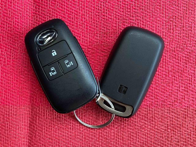 タントカスタムＸ　ワンオーナー走行距離無制限１２ヶ月保証付き　衝突軽減ブレーキ　車線逸脱防止　アイドリングストップ機能　Ｂカメラ　盗難警報装置　ＬＥＤ　ワンオーナー　キーレスエントリー　前席シートヒーター　オートＬＥＤ　スマキー（大分県）の中古車