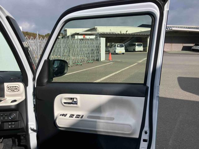 ムーヴキャンバスストライプスＧ　ワンオーナー走行距離無制限１２ヶ月保証付き　ＢＬＵＥＴＯＯＴＨ　アイドルストップ　禁煙　Ｂカメラ　ＵＳＢポート　セキュリティアラーム　スマートキープッシュスタート　Ｓヒーター　キーフリーキー　ワンオーナー車（大分県）の中古車