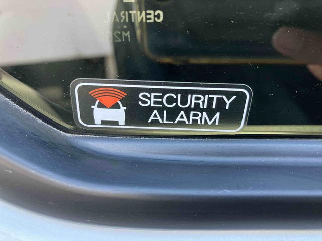 タフトＧ　ワンオーナー外観も内観もかっこいいクルマ！ぜひご来店お待ちしております。　被害軽減ブレーキ　シートＨ　Ｉストップ　リアカメラ　スマートキー＆プッシュスタート　車線逸脱防止　点検記録簿　１オーナー　盗難防止システム（大分県）の中古車