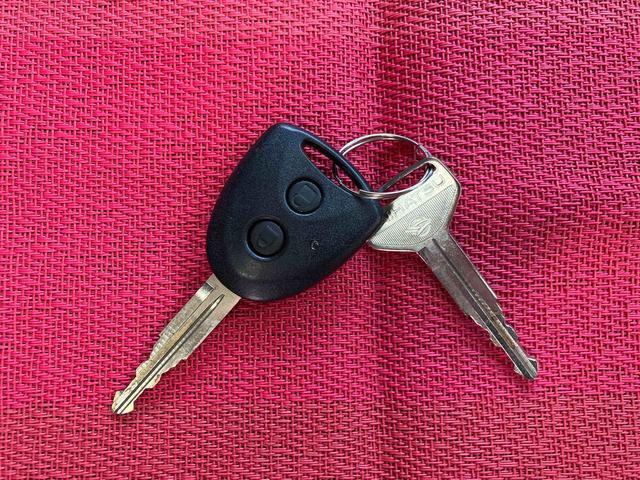 ハイゼットカーゴＤＸ　ＳＡIII走行距離無制限１２ヶ月保証付き　バックモニタ　カーナビ　車線逸脱防止　横滑防止装置　ＥＴＣ付き　両側スライド　記録簿あり　デュアルエアバッグ　エコアイドル　セキュリティ　オートマチックハイビーム（大分県）の中古車