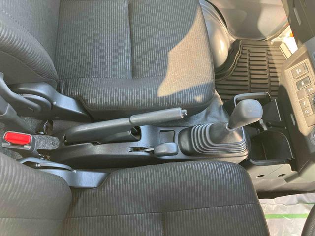 ハイゼットトラックジャンボエクストラ走行距離無制限１２ヶ月保証付き　アイドリングストップ付き　オートＬＥＤ　記録簿あり　ブレーキサポート　盗難防止システム　ダブルエアバッグ　レーンアシスト　４ＷＤ　オートライト　横滑り防止　ＡＢＳ（大分県）の中古車