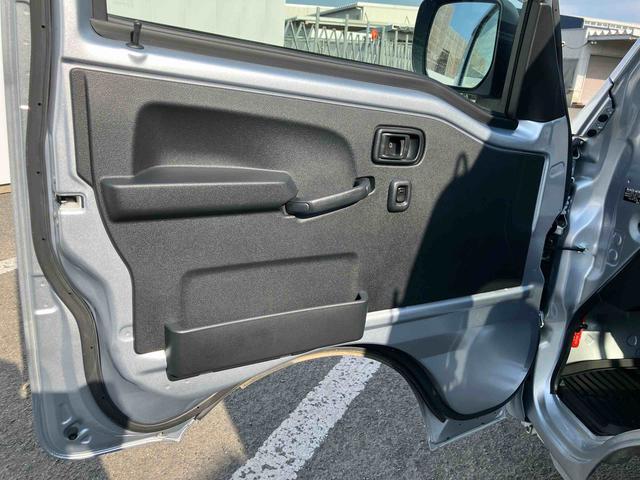 ハイゼットトラックジャンボエクストラ走行距離無制限１２ヶ月保証付き　アイドリングストップ付き　オートＬＥＤ　記録簿あり　ブレーキサポート　盗難防止システム　ダブルエアバッグ　レーンアシスト　４ＷＤ　オートライト　横滑り防止　ＡＢＳ（大分県）の中古車