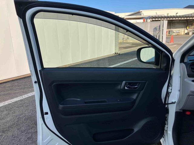 ミライースＸ　ＳＡIII　ワンオーナー走行距離無制限１２ヶ月保証付き　盗難防止アラーム　衝突回避支援ブレーキ機能　レーンキープアシスト　運転席助手席エアバック　Ｂカメ　横滑防止　点検記録簿付　１オーナー　ＬＥＤライト　オートハイビーム（大分県）の中古車