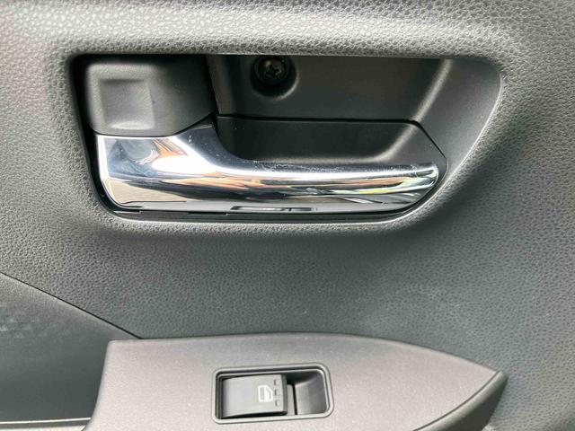 タントカスタムＸ　ワンオーナー走行距離無制限１２ヶ月保証付き　衝突軽減ブレーキ　車線逸脱防止　アイドリングストップ機能　Ｂカメラ　禁煙　盗難警報装置　ＬＥＤ　ワンオーナー　キーレスエントリー　前席シートヒーター　オートＬＥＤ（大分県）の中古車