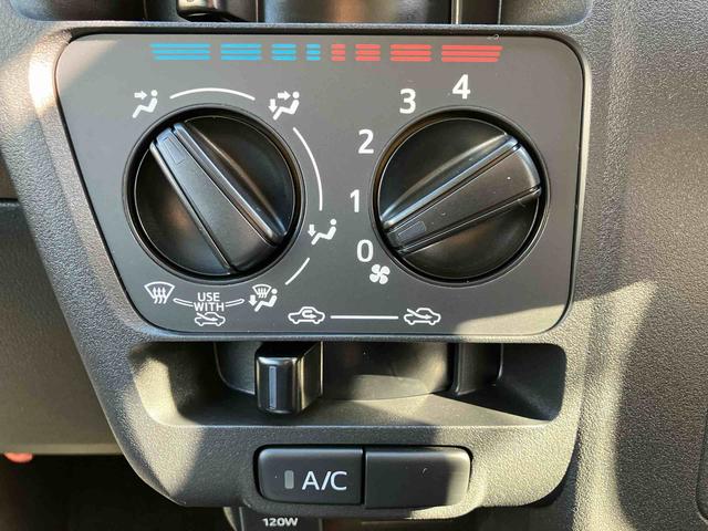 ハイゼットカーゴデッキバンＧ　ワンオーナー走行距離無制限１２ヶ月保証付き　横滑り防止　セキュリティ　衝突回避支援システム　レーンキープアシスト　両側スライドドア　オートライト　アイドリングストップ　ＡＢＳ　運転席エアバッグ　ＡＴハイビーム（大分県）の中古車