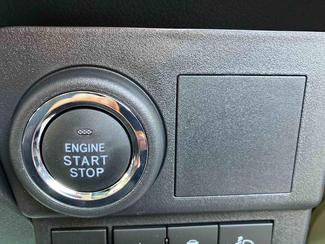 ハイゼットカーゴデッキバンＧ　ワンオーナー走行距離無制限１２ヶ月保証付き　横滑り防止　セキュリティ　衝突回避支援システム　レーンキープアシスト　両側スライドドア　オートライト　アイドリングストップ　ＡＢＳ　運転席エアバッグ　ＡＴハイビーム（大分県）の中古車