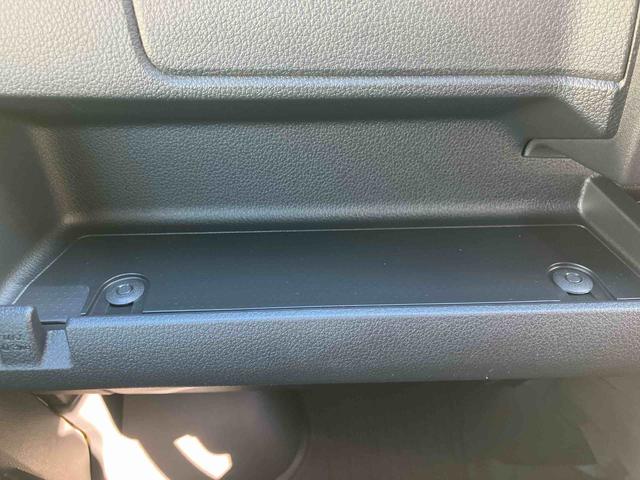 ハイゼットカーゴデッキバンＧ　ワンオーナー走行距離無制限１２ヶ月保証付き　横滑り防止　セキュリティ　衝突回避支援システム　レーンキープアシスト　両側スライドドア　オートライト　アイドリングストップ　ＡＢＳ　運転席エアバッグ　ＡＴハイビーム（大分県）の中古車