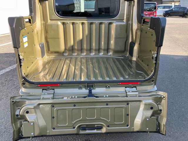 ハイゼットカーゴデッキバンＧ　ワンオーナー走行距離無制限１２ヶ月保証付き　横滑り防止　セキュリティ　衝突回避支援システム　レーンキープアシスト　両側スライドドア　オートライト　アイドリングストップ　ＡＢＳ　運転席エアバッグ　ＡＴハイビーム（大分県）の中古車