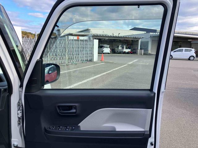 タントウェルカムターンシート X ワンオーナー走行距離無制限12ヶ月保証付き 福祉車両 アイドリングストップ車 ブレーキサポート スマートキーシステム 禁煙 LEDライト キーレスキー Bカメラ 車線逸脱警報 オートハイビーム ワンオーナー(大分県)の中古車