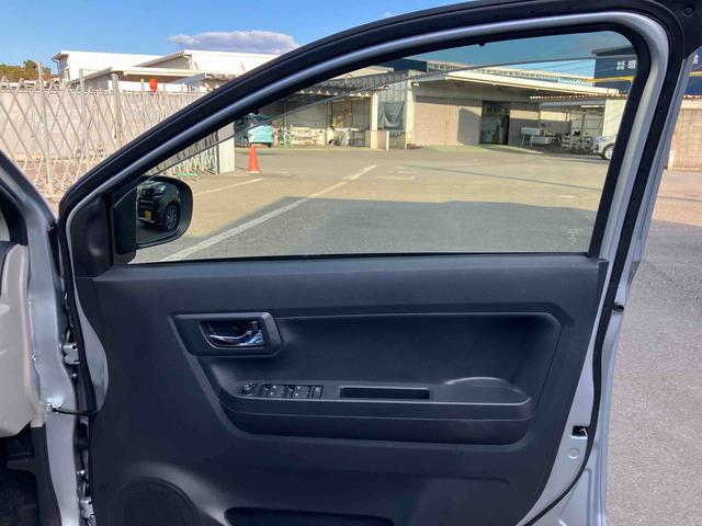 ミライースＸ　ＳＡIII　ワンオーナー走行距離無制限１２ヶ月保証付き　盗難防止アラーム　衝突回避支援ブレーキ機能　レーンキープアシスト　運転席助手席エアバック　Ｂカメ　横滑防止　禁煙　点検記録簿付　１オーナー　オートハイビーム　ＡＢＳ（大分県）の中古車