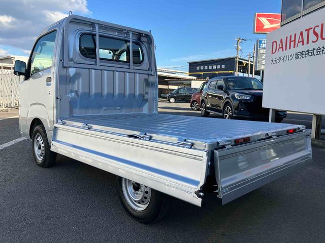 ハイゼットトラックスタンダード　農用スペシャル　ワンオーナー走行距離無制限１２ヶ月保証付き　レーンキープアシスト　整備記録簿　助手席エアバック　誤発進抑制機能　禁煙　オートハイビーム　ＰＳ　ワンオーナー　エアコン付　衝突安全ボディ　運転席エアバック　横滑り防止（大分県）の中古車