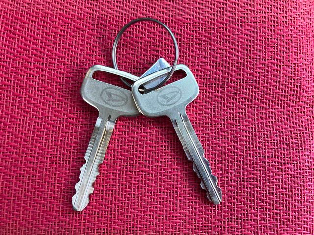 ハイゼットトラックスタンダード　農用スペシャル　ワンオーナー走行距離無制限１２ヶ月保証付き　レーンキープアシスト　整備記録簿　助手席エアバック　誤発進抑制機能　禁煙　オートハイビーム　ＰＳ　ワンオーナー　エアコン付　衝突安全ボディ　運転席エアバック　横滑り防止（大分県）の中古車