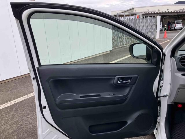 ミライースＸ　ＳＡIII　　ワンオーナー走行距離無制限１２ヶ月保証付き　盗難防止アラーム　衝突回避支援ブレーキ機能　レーンキープアシスト　運転席助手席エアバック　Ｂカメ　横滑防止　点検記録簿付　１オーナー　ＬＥＤライト　オートハイビーム（大分県）の中古車