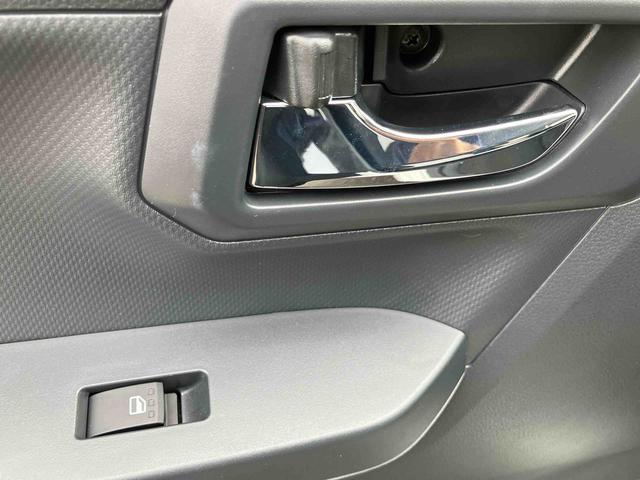 ミライースＸ　ＳＡIII　　ワンオーナー走行距離無制限１２ヶ月保証付き　盗難防止アラーム　衝突回避支援ブレーキ機能　レーンキープアシスト　運転席助手席エアバック　Ｂカメ　横滑防止　点検記録簿付　１オーナー　ＬＥＤライト　オートハイビーム（大分県）の中古車