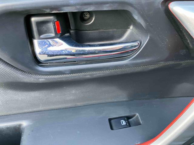 ロッキーG走行距離無制限12ヶ月保証付き アイストップ 追従走行 車線逸脱警告 ブルートゥース イモビ USB タ−ボ 整備記録簿 誤発進抑制機能 AUTOライト オートマチックハイビーム シートヒーター付き(大分県)の中古車