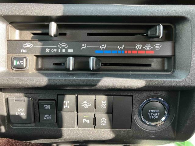 ハイゼットトラックジャンボエクストラ走行距離無制限１２ヶ月保証付き　アイドリングストップ付き　Ｂｌｕｅｔｏｏｔｈオーディオ　ナビ付き　オートＬＥＤ　記録簿あり　ブレーキサポート　盗難防止システム　禁煙　ダブルエアバッグ　ＤＶＤ再生（大分県）の中古車