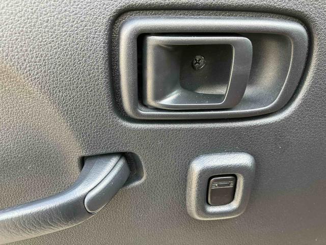 ハイゼットトラックジャンボエクストラ走行距離無制限１２ヶ月保証付き　アイドリングストップ付き　Ｂｌｕｅｔｏｏｔｈオーディオ　ナビ付き　オートＬＥＤ　記録簿あり　ブレーキサポート　盗難防止システム　禁煙　ダブルエアバッグ　ＤＶＤ再生（大分県）の中古車