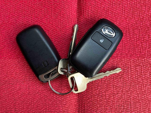 ハイゼットトラックジャンボエクストラ走行距離無制限１２ヶ月保証付き　アイドリングストップ付き　Ｂｌｕｅｔｏｏｔｈオーディオ　ナビ付き　オートＬＥＤ　記録簿あり　ブレーキサポート　盗難防止システム　禁煙　ダブルエアバッグ　ＤＶＤ再生（大分県）の中古車