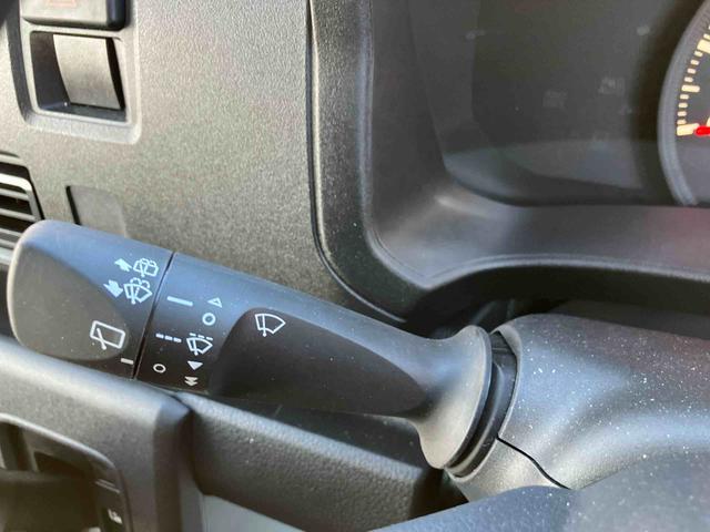 ハイゼットカーゴハイゼットスローパー走行距離無制限12ヶ月保証付き 禁煙 セキュリティアラーム キーレスキー 両側スライドドア エコアイドル ハイビームアシスト ESC オートライト 記録簿 レーンアシスト 両席エアバッグ ワンオーナー(大分県)の中古車