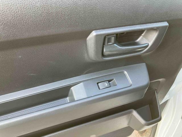 ハイゼットカーゴハイゼットスローパー走行距離無制限12ヶ月保証付き 禁煙 セキュリティアラーム キーレスキー 両側スライドドア エコアイドル ハイビームアシスト ESC オートライト 記録簿 レーンアシスト 両席エアバッグ ワンオーナー(大分県)の中古車