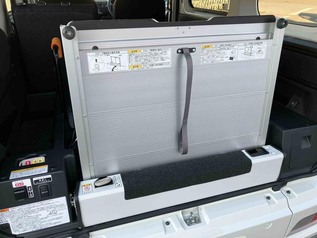 ハイゼットカーゴハイゼットスローパー走行距離無制限12ヶ月保証付き 禁煙 セキュリティアラーム キーレスキー 両側スライドドア エコアイドル ハイビームアシスト ESC オートライト 記録簿 レーンアシスト 両席エアバッグ ワンオーナー(大分県)の中古車