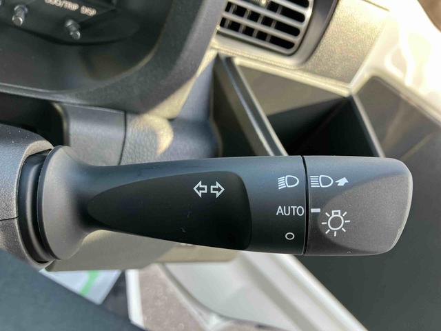 ハイゼットトラックスタンダード 農用スペシャル走行距離無制限12ヶ月保証付き レーンキープアシスト 整備記録簿 助手席エアバック 誤発進抑制機能 禁煙 オートハイビーム PS ワンオーナー エアコン付 センターデフロック 運転席エアバック ABS(大分県)の中古車