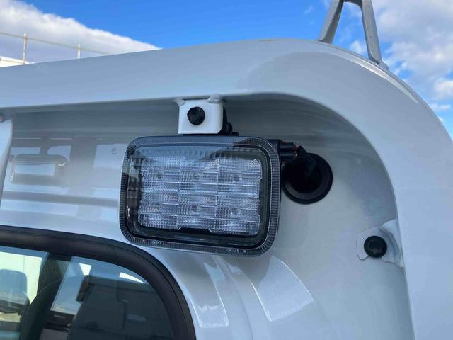 ハイゼットトラックスタンダード 農用スペシャル走行距離無制限12ヶ月保証付き レーンキープアシスト 整備記録簿 助手席エアバック 誤発進抑制機能 禁煙 オートハイビーム PS ワンオーナー エアコン付 センターデフロック 運転席エアバック ABS(大分県)の中古車