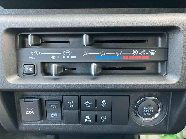 ハイゼットトラックジャンボエクストラ　ワンオーナー走行距離無制限１２ヶ月保証付き　アイドリングストップ付き　オートＬＥＤ　記録簿あり　ブレーキサポート　盗難防止システム　スマ−トキ−　ワンオナ　禁煙　ダブルエアバッグ　キーフリー　レーンアシスト（大分県）の中古車